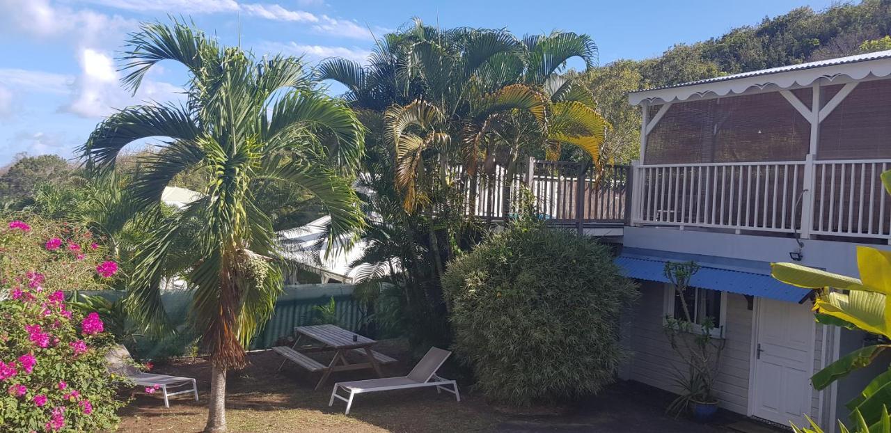 Studio Moderne Climatise Avec Jardin, Plage A Pied Le Diamant Luaran gambar